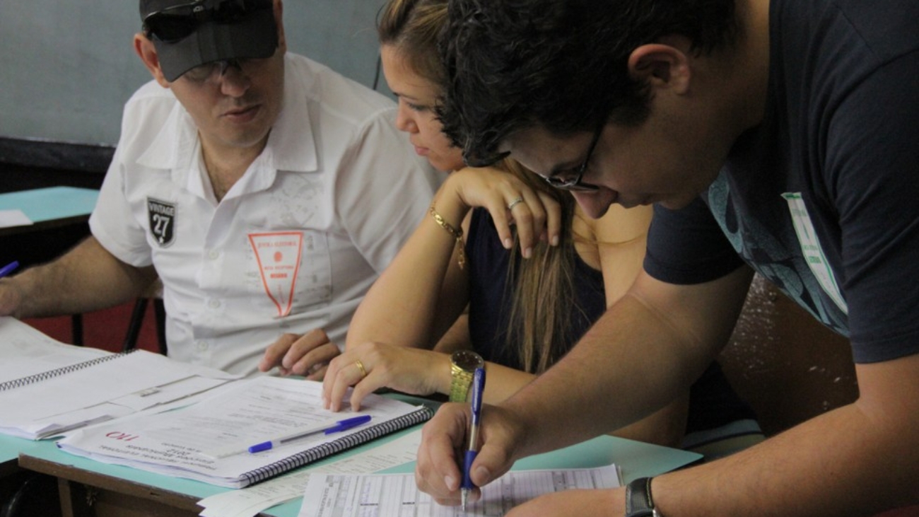 Eleição – Dispensa do empregado.