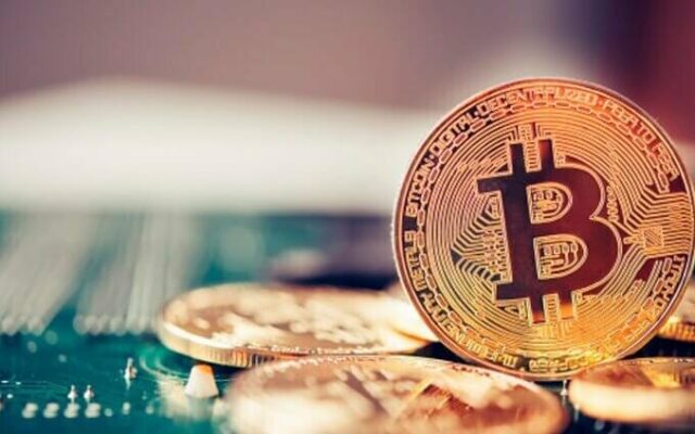 Brasil vai aderir a imposto global com alvo na digitalização da economia e Bitcoin pode ser o próximo alvo