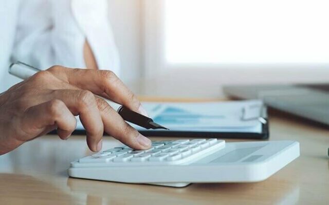 Governo avalia perdão de tributos a pequenas empresas