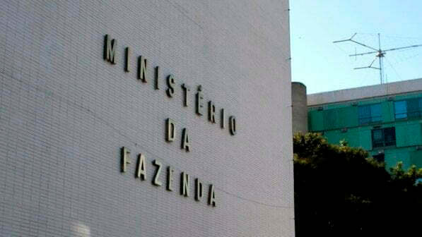 Presidente sanciona lei que cria a Empresa Simples de Crédito